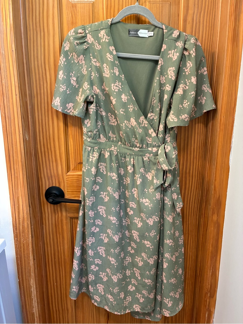 Gap Wrap Midi Dress in Olive with Blush Floral